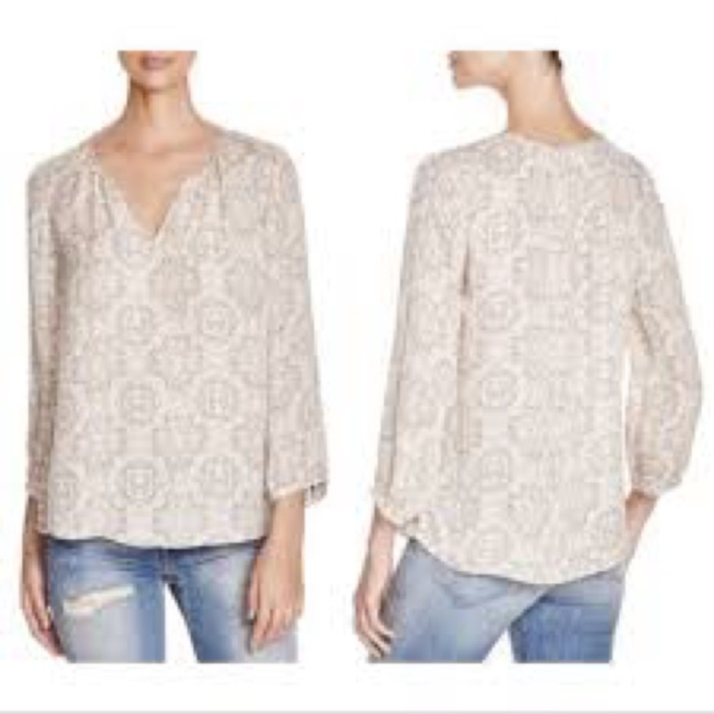 EUC Joie Women’s Silk Butterfly print top